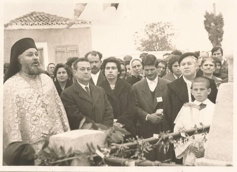 Κατάθεση στεφάνου στην Κυψέλη