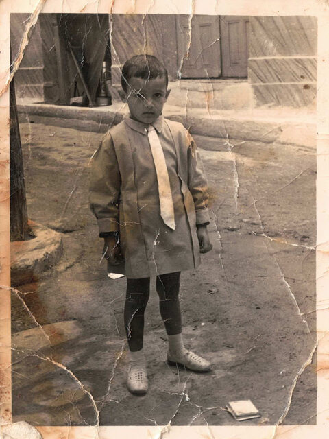 Μαθητική ποδιά